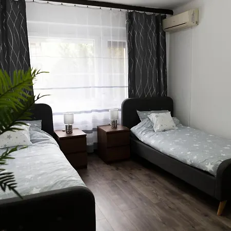 Apartament Szive Komló
